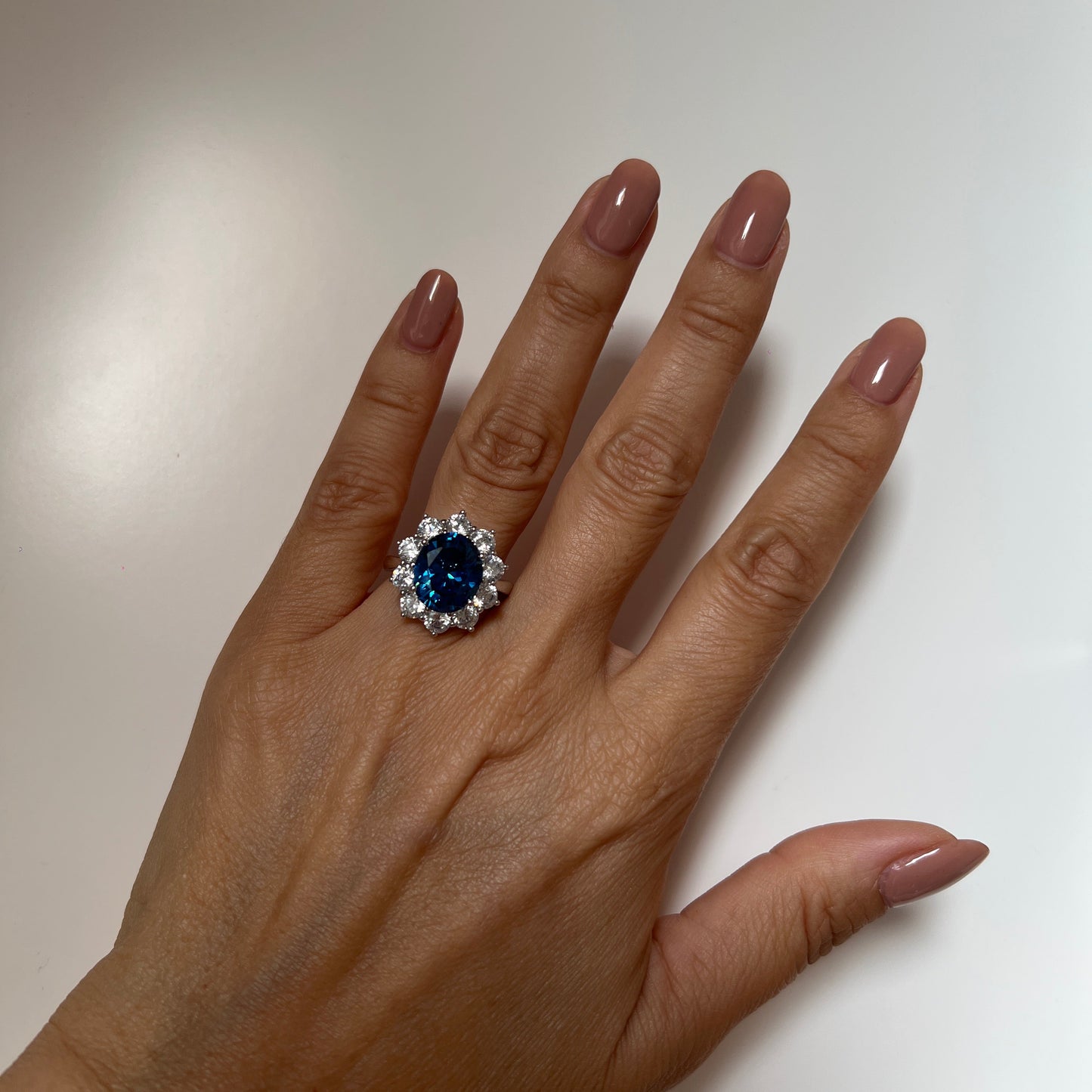 Queen Collection Ring - 15647