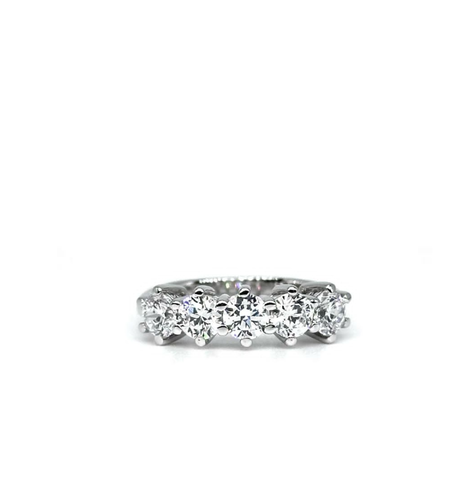 Veretta Ring Brilliant Collection