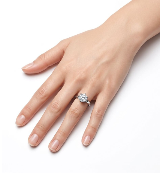 Anello solitario collezione Moissanite - ct 2
