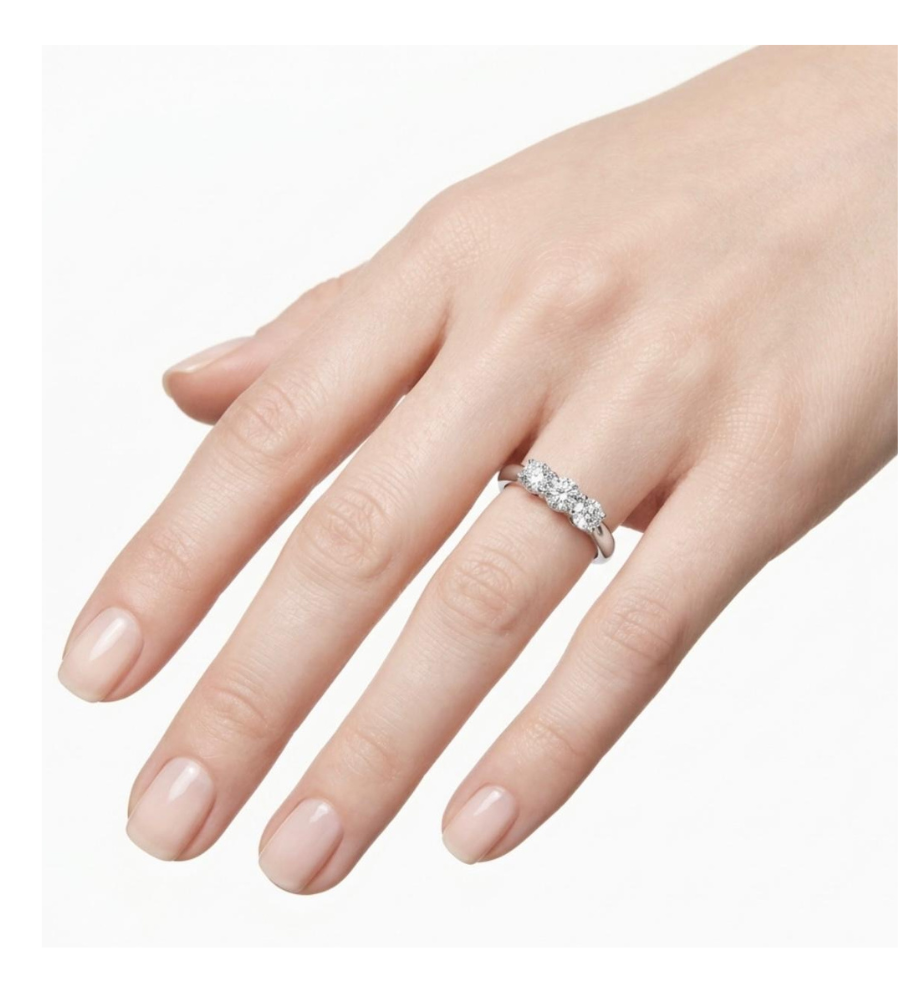 Anello trilogy collezione Moissanite - ct 0.90 tot