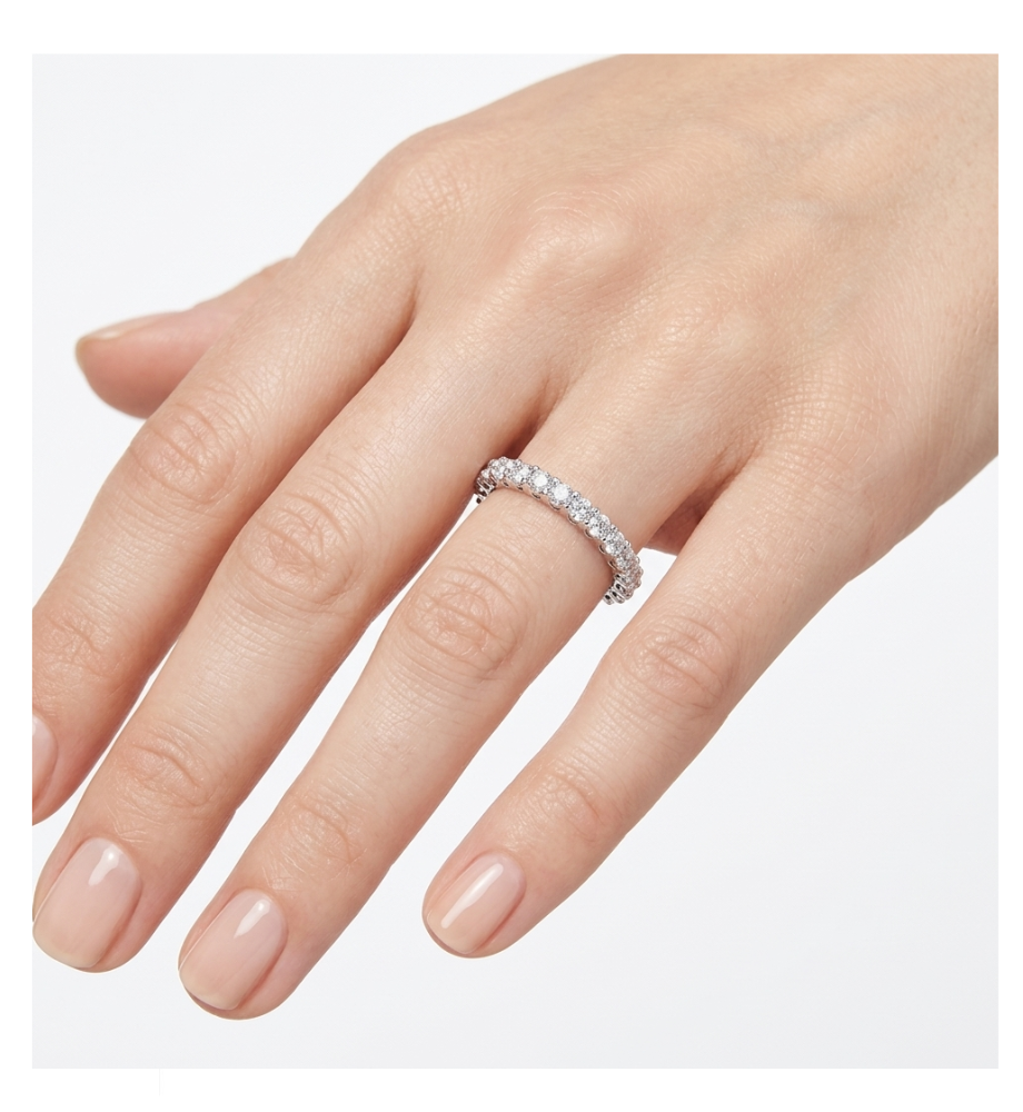 Riviera ring Moissanite collection - 0.05 ct per stone