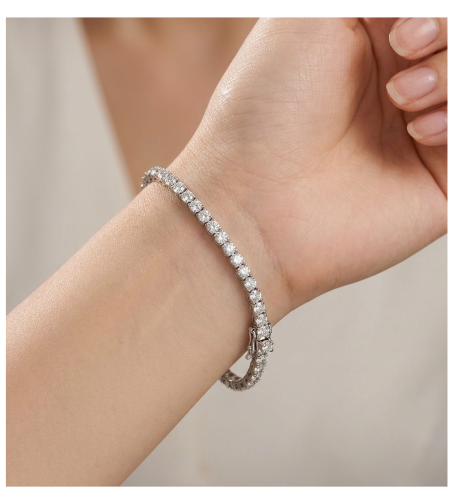 Bracciale tennis - ct da 0.03 a 0.11 a pietra