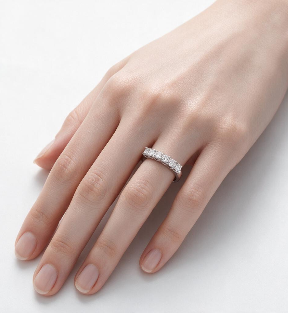 Anello veretta collezione Moissanite-ct 1.50