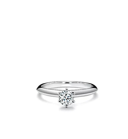Solitaire Ring Brilliant Collection 6 prongs 9 kt
